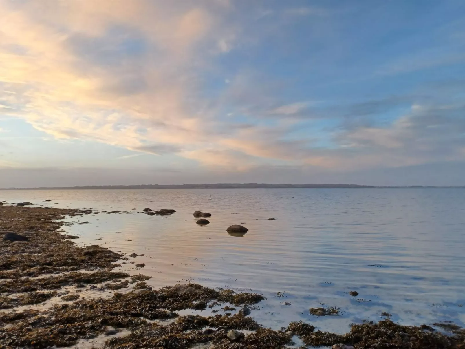 "Ømund" - 600m to the inlet-Outside