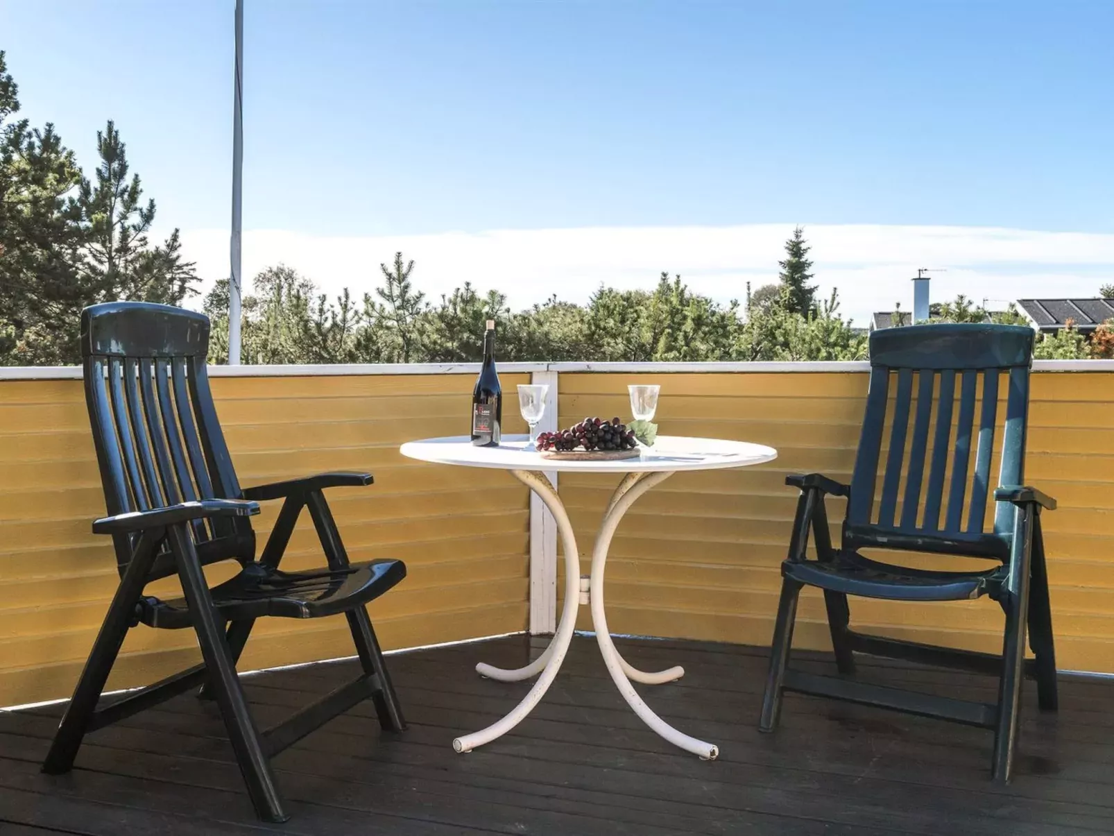 "Jeldrik" - 100m from the sea-Outside