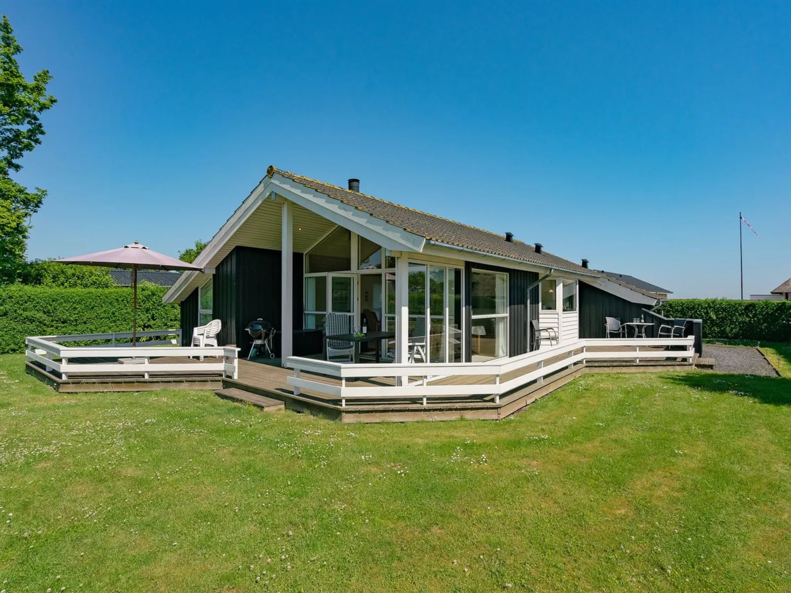 "Maybritt" - 100m from the sea-Outside