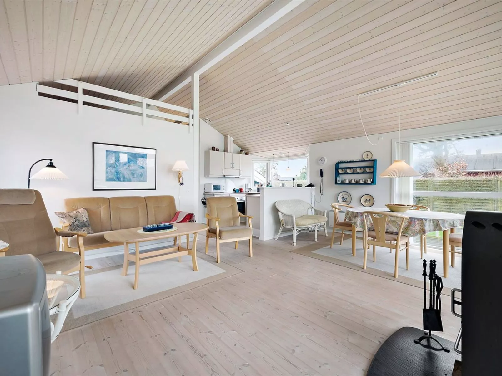 "Maybritt" - 100m from the sea-Inside