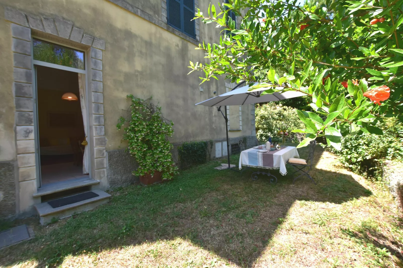 Antica Residenza-Gardens summer
