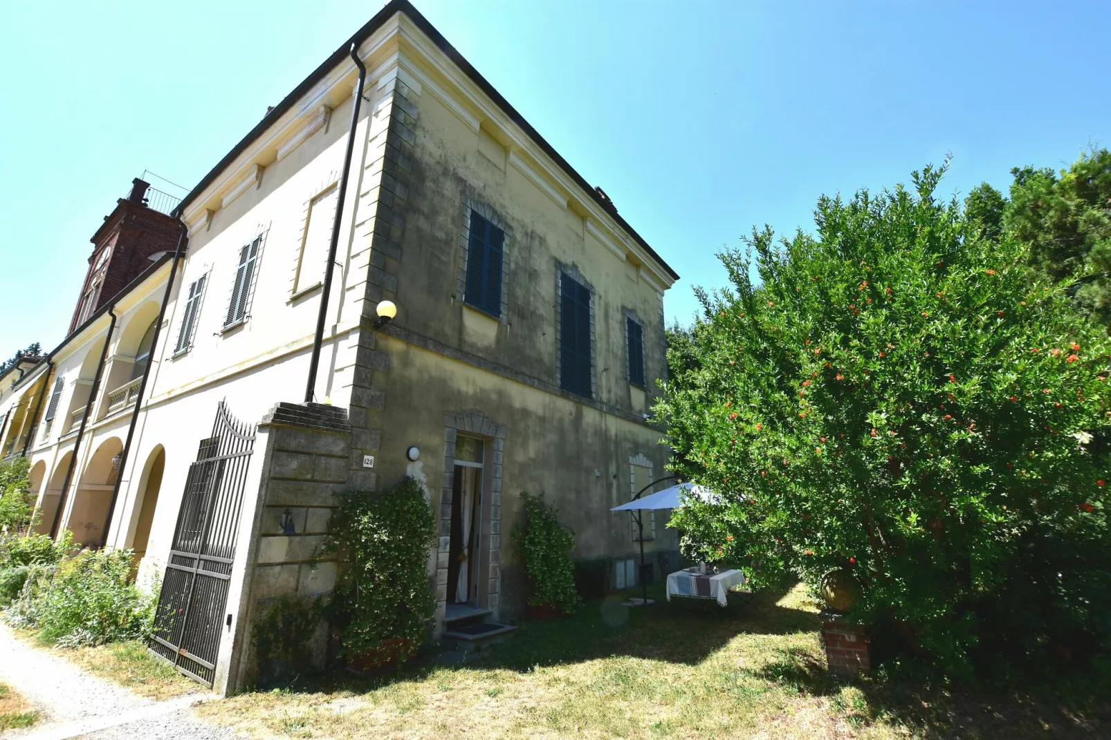 Antica Residenza-Gardens summer