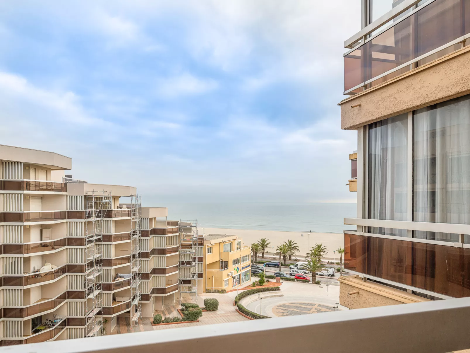 Les Balcons de la Plage-Outside
