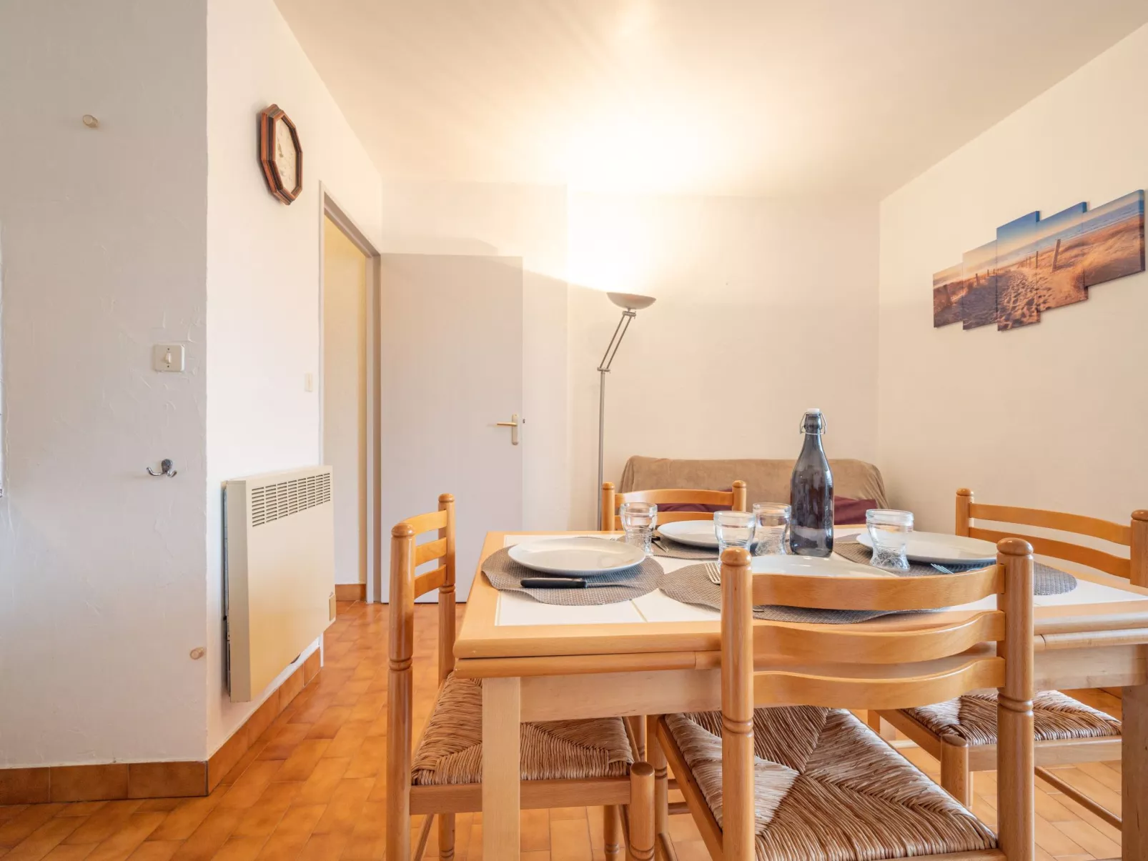 Les Balcons de la Plage-Inside