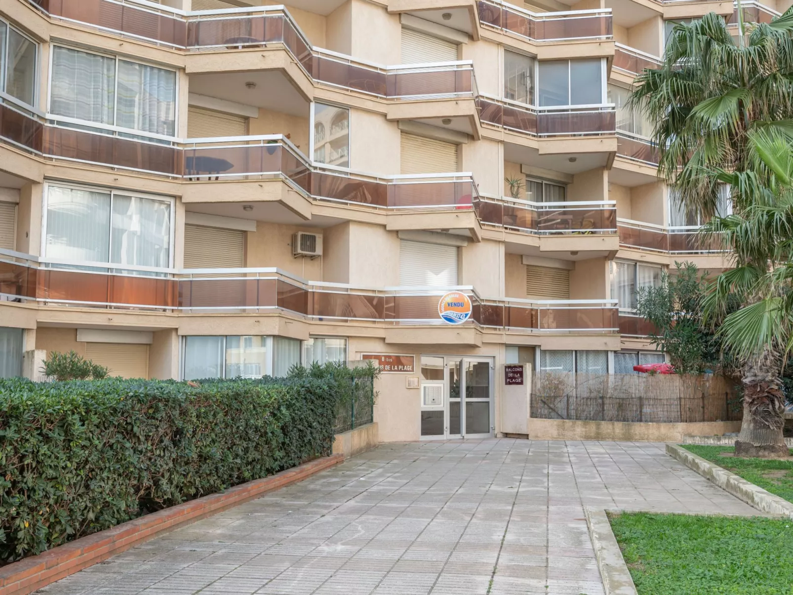 Les Balcons de la Plage-Outside
