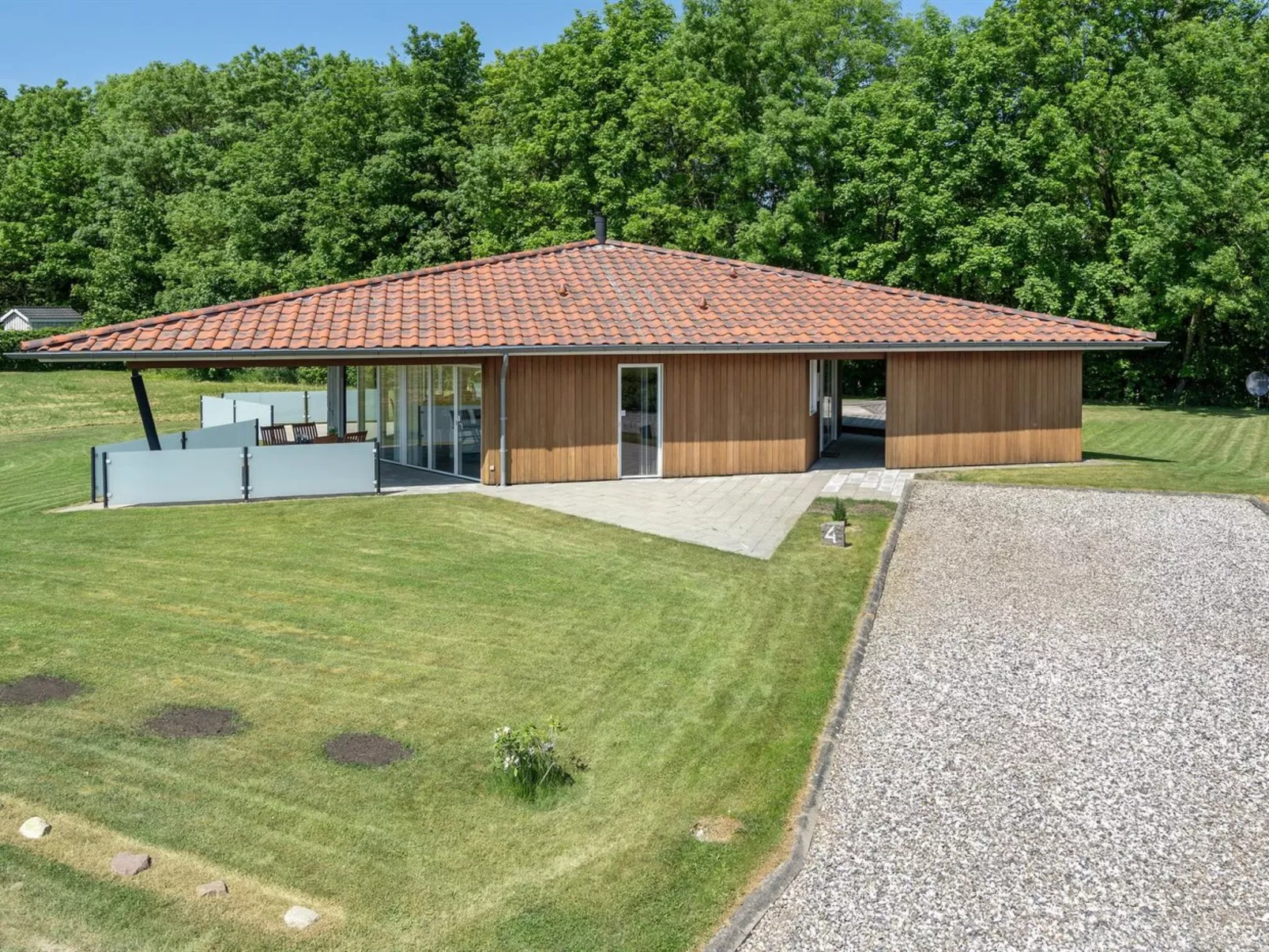 "Helena" - 250m from the sea-Draußen