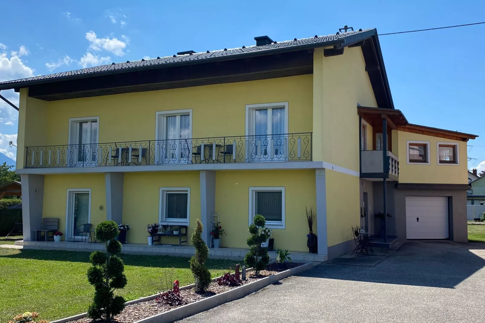 Apartment Cas St Kanzian-Exterior summer