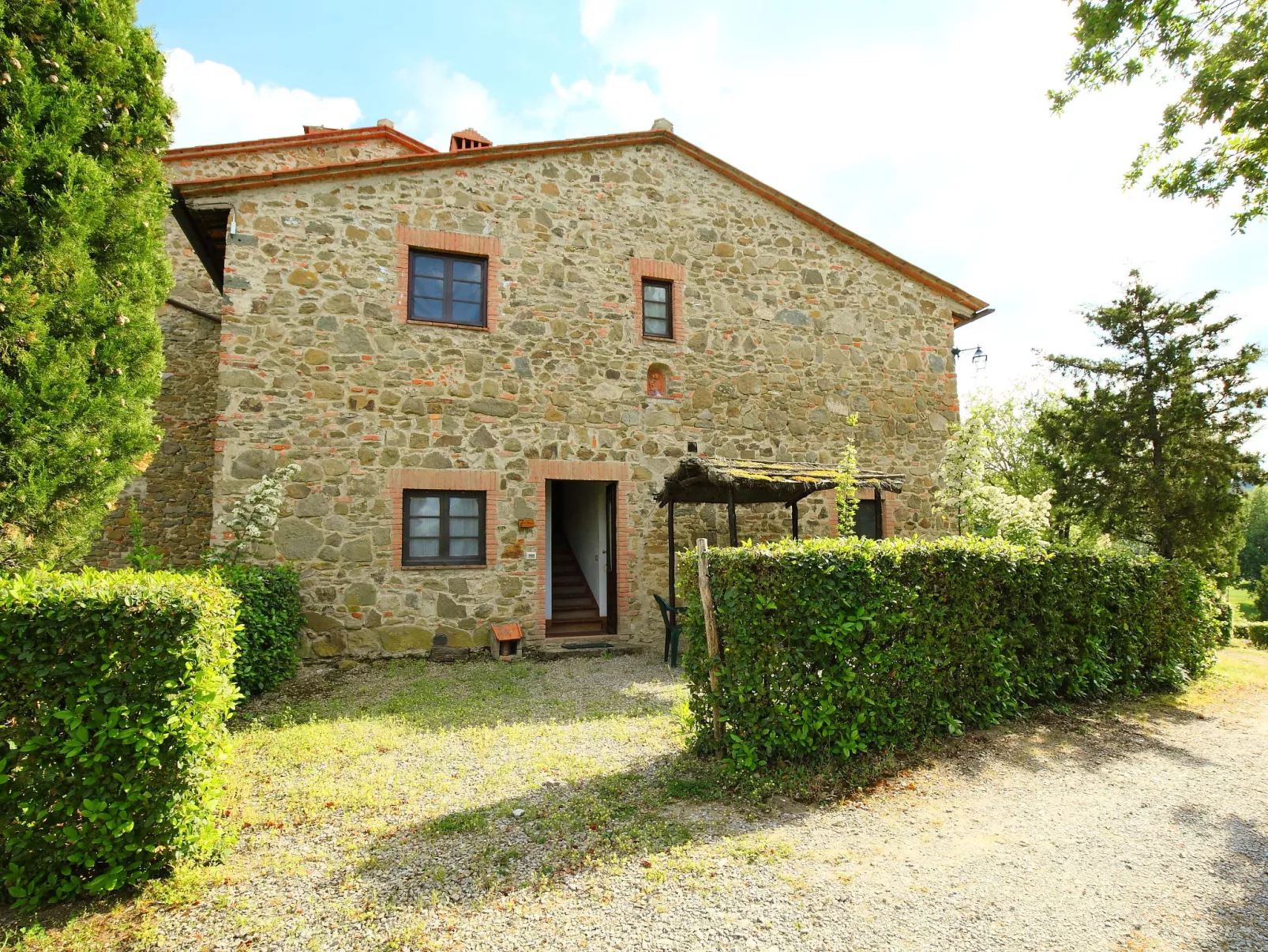 Il Pettirosso n°7-Outside