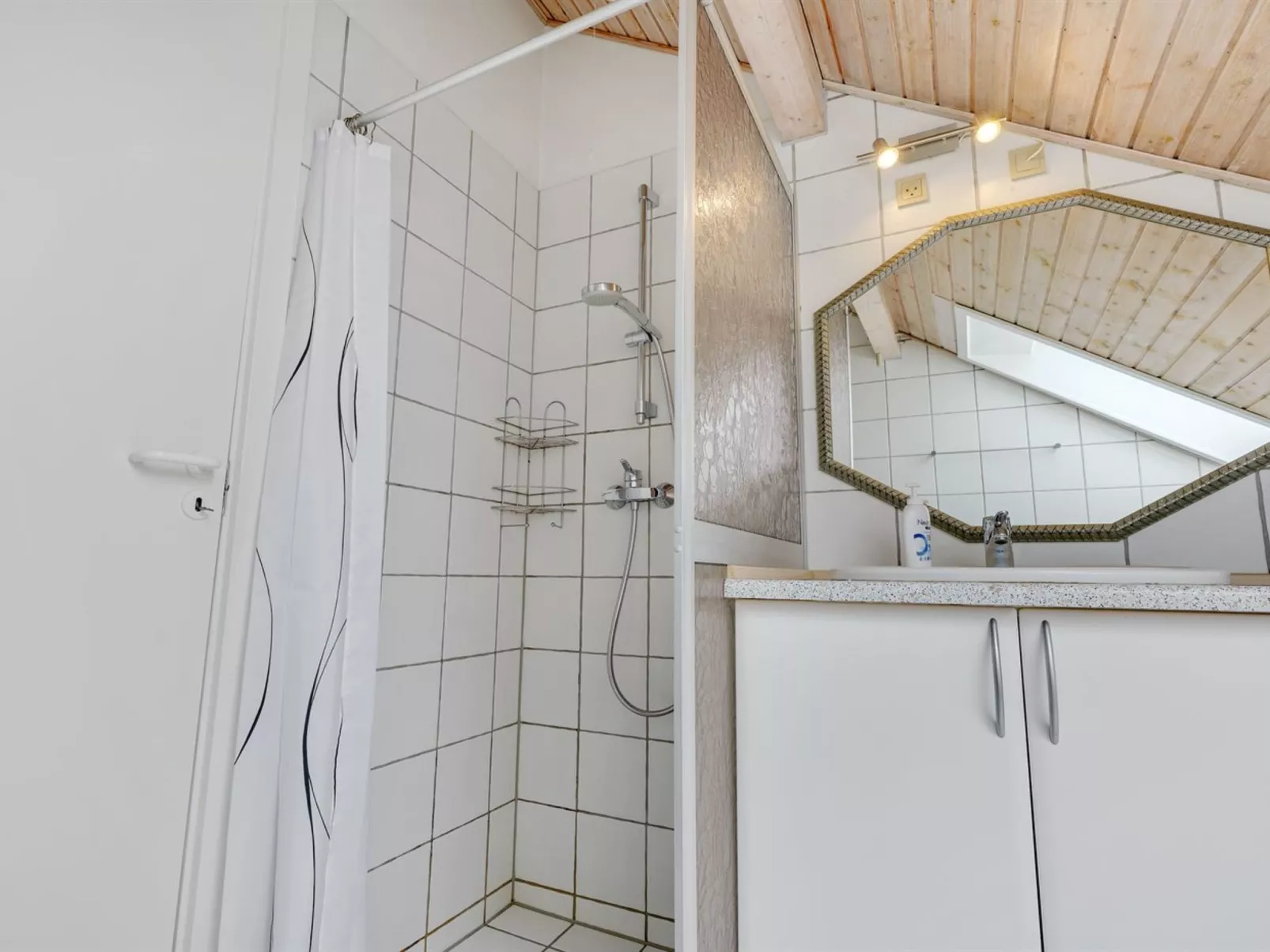 "Sakari" - 300m from the sea-Inside