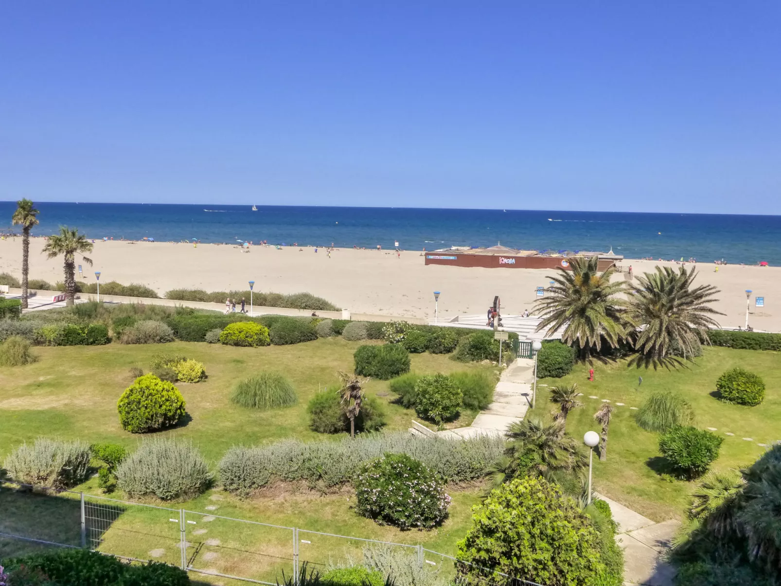 Les Terrasses du Levant-Outside
