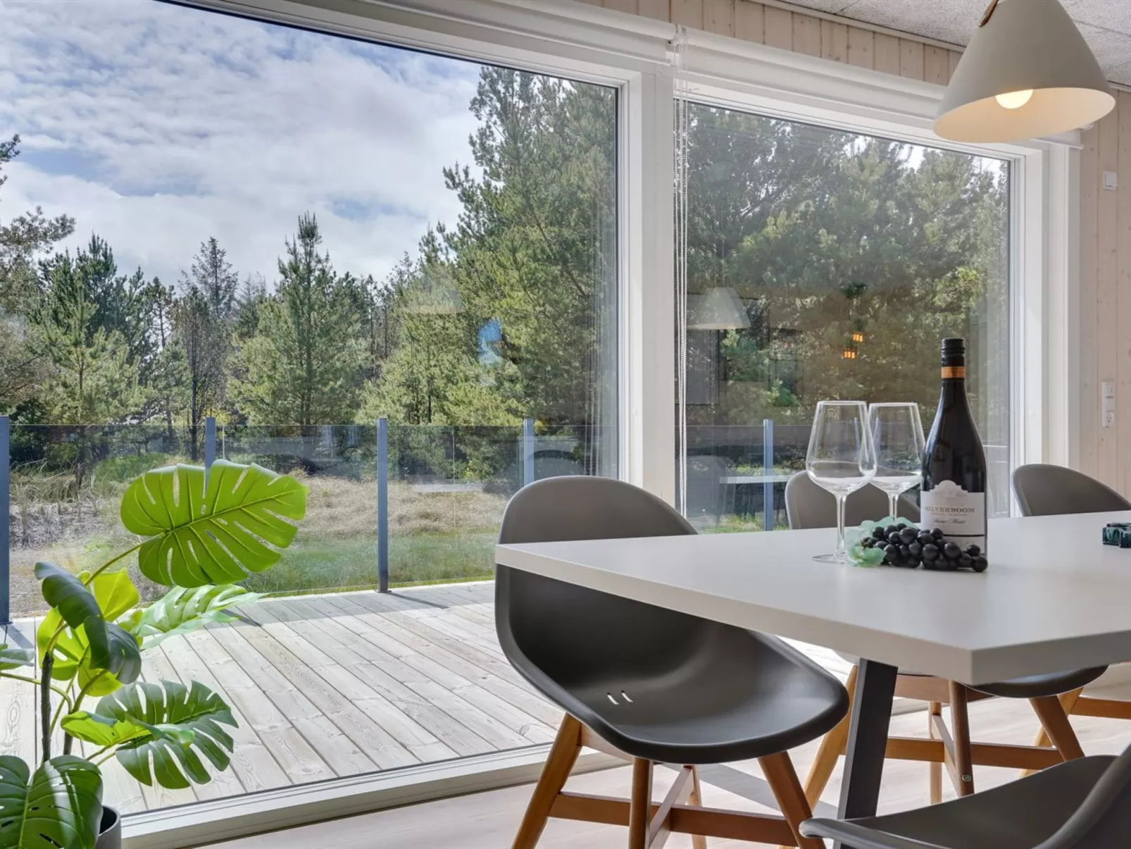 "Arnetta" - 1.5km from the sea-Inside