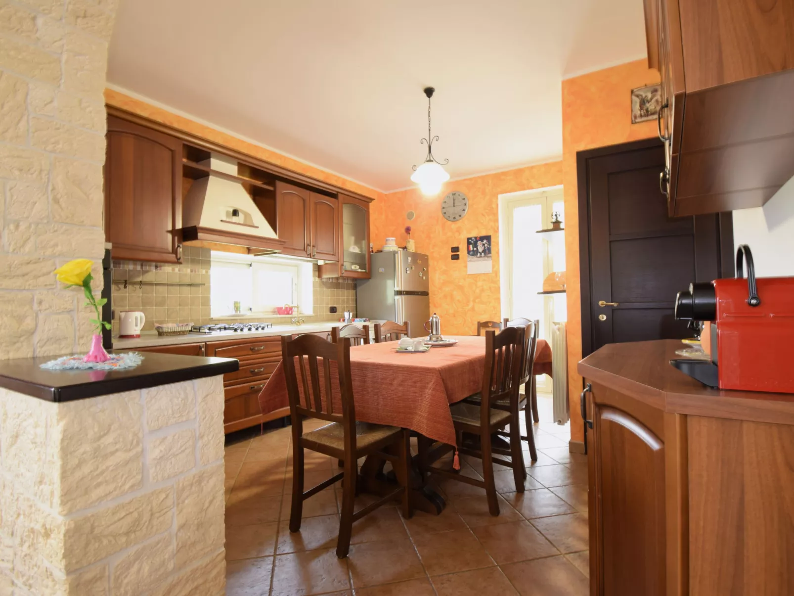 Colori di Sicilia-Inside