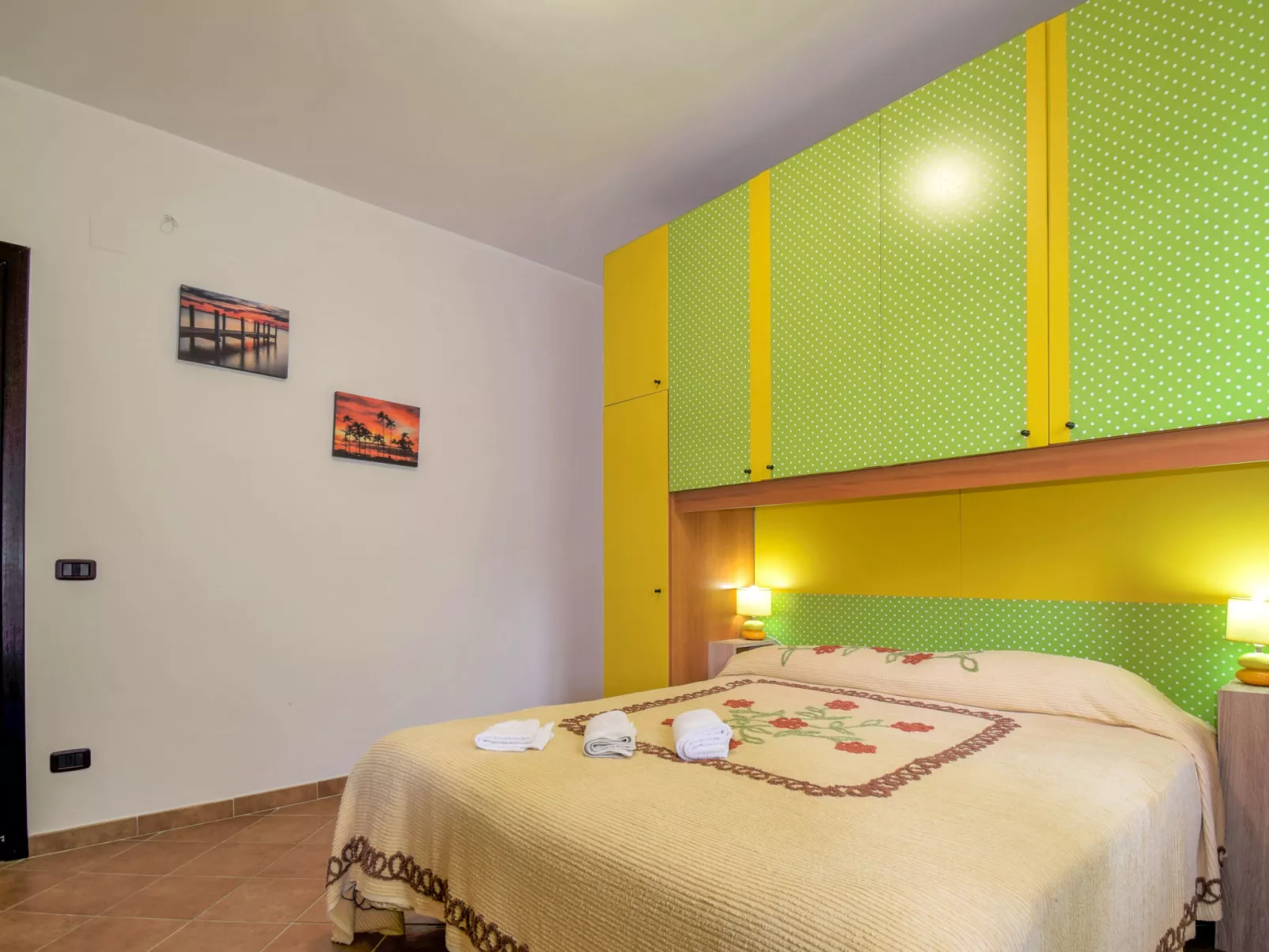 Colori di Sicilia-Inside