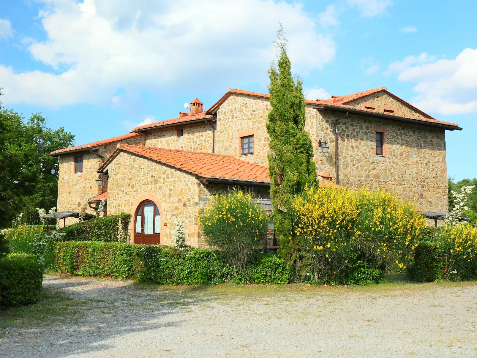 Il Gufo n°1-Outside
