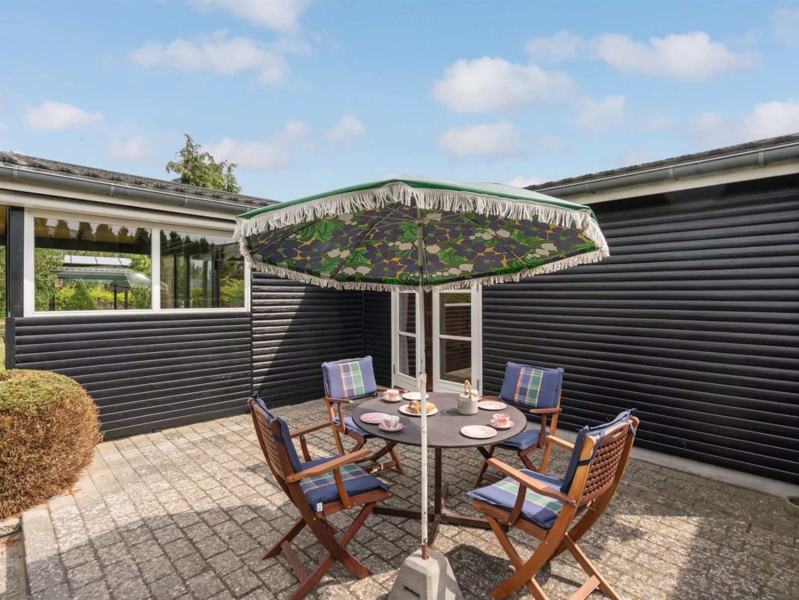 "Siem" - 650m from the sea-Outside