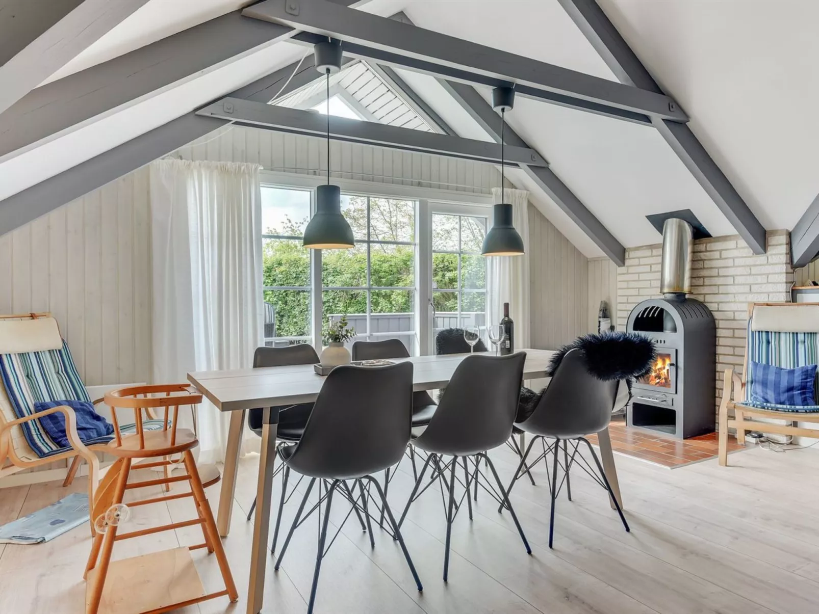 "Gidske" - 300m from the sea-Drinnen