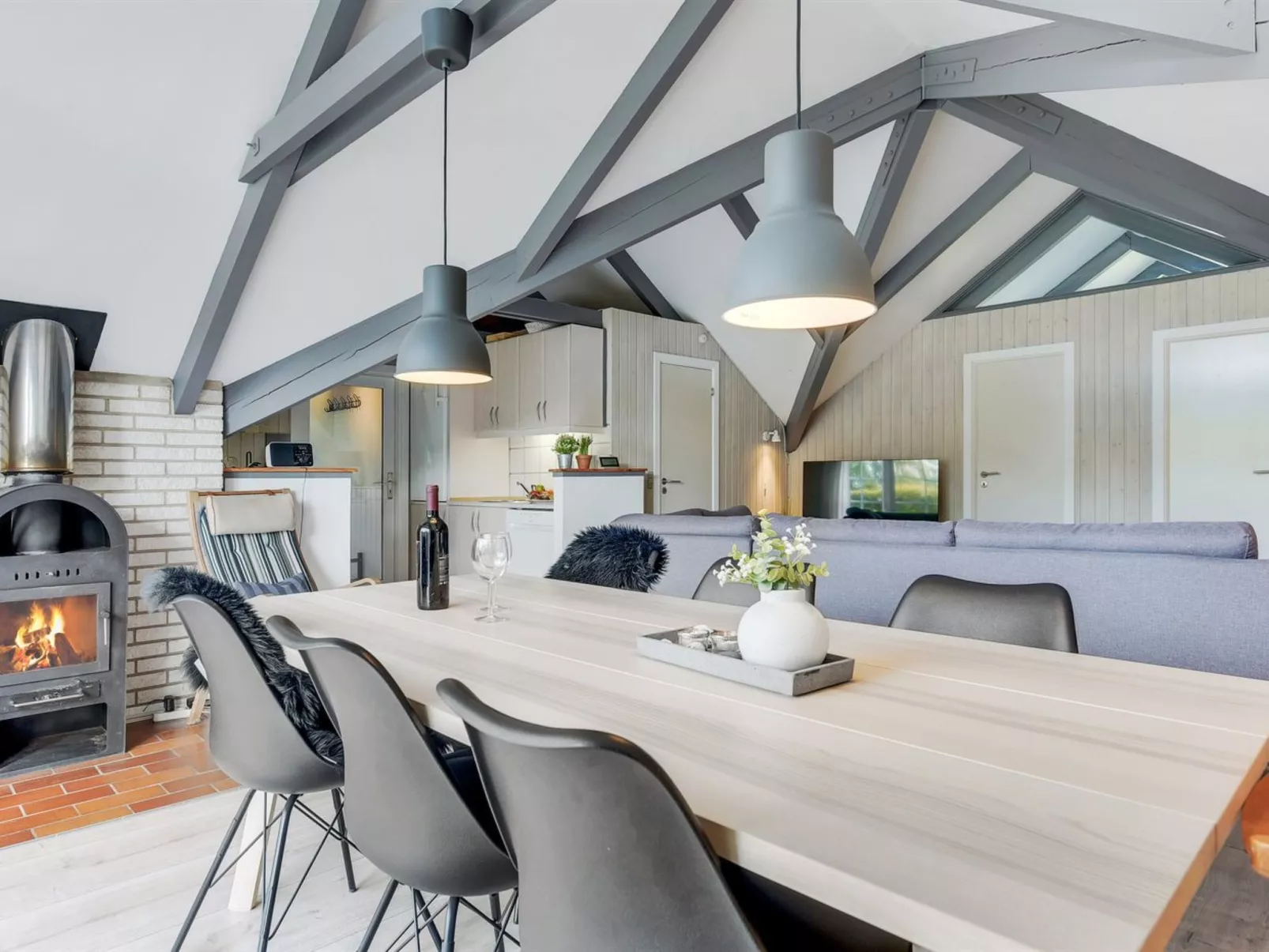 "Gidske" - 300m from the sea-Drinnen