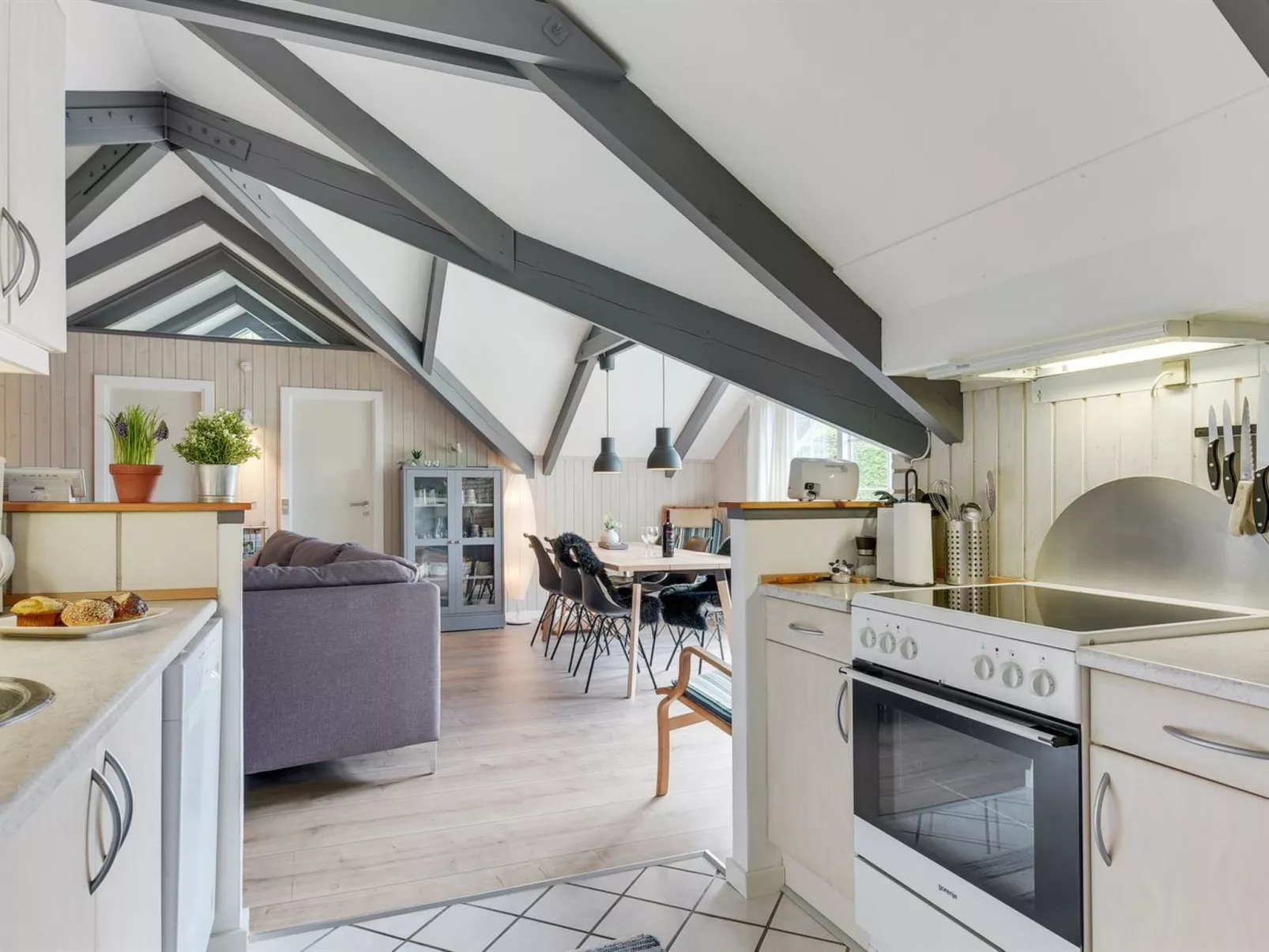 "Gidske" - 300m from the sea-Drinnen
