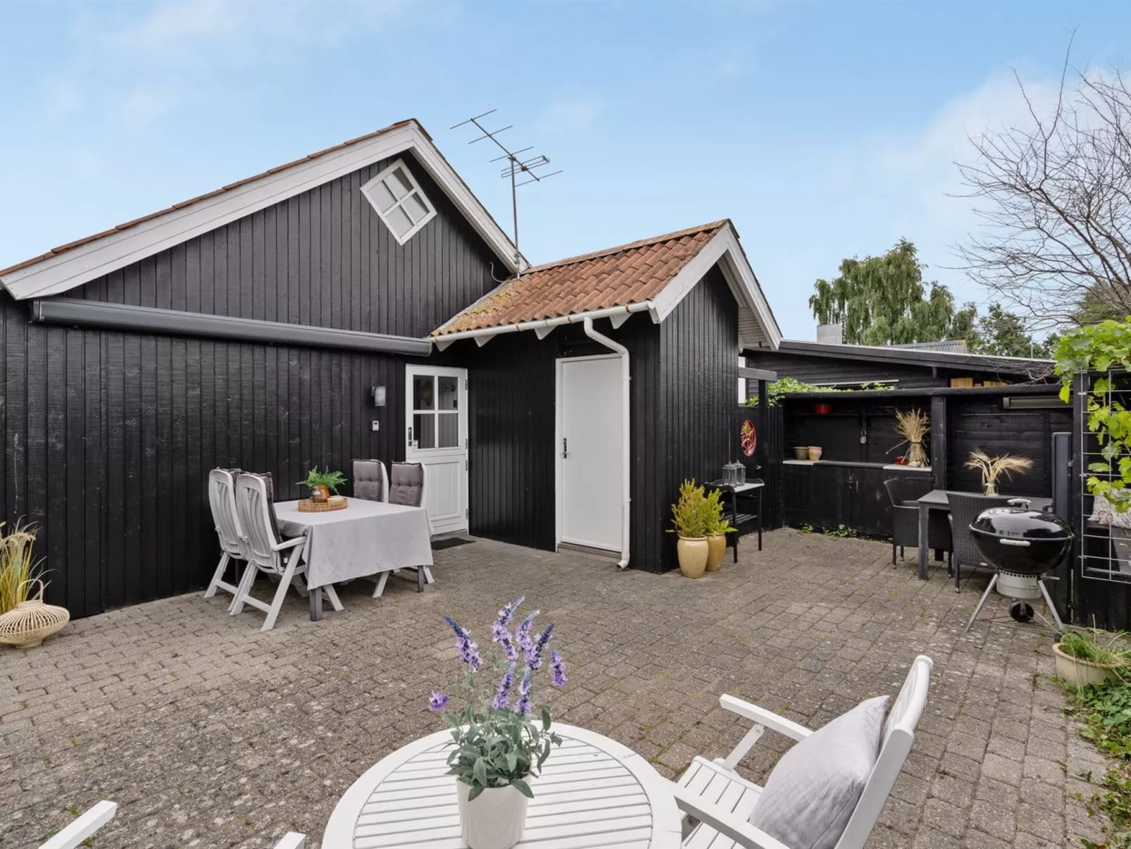 "Ajvi" - 50m from the sea-Outside