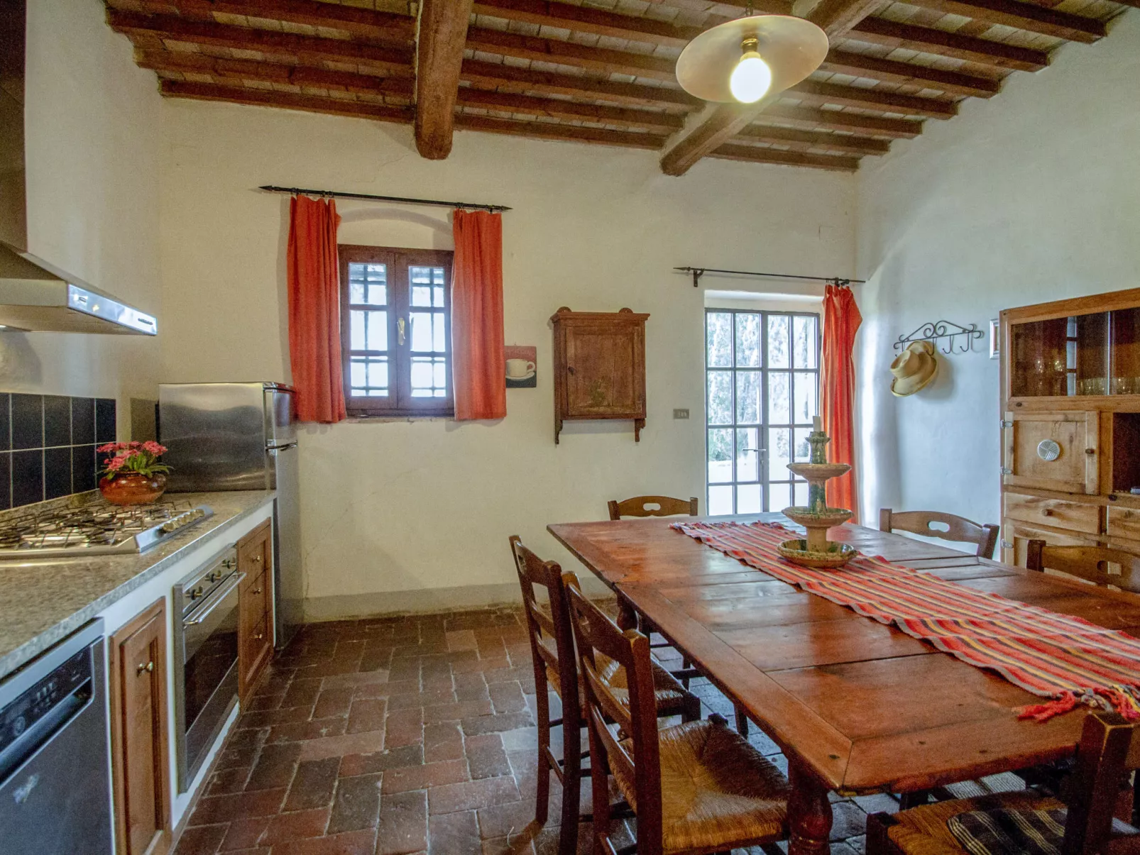 Il Poggio-Inside