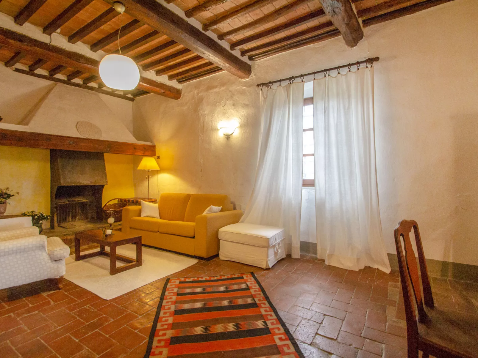Il Poggio-Inside