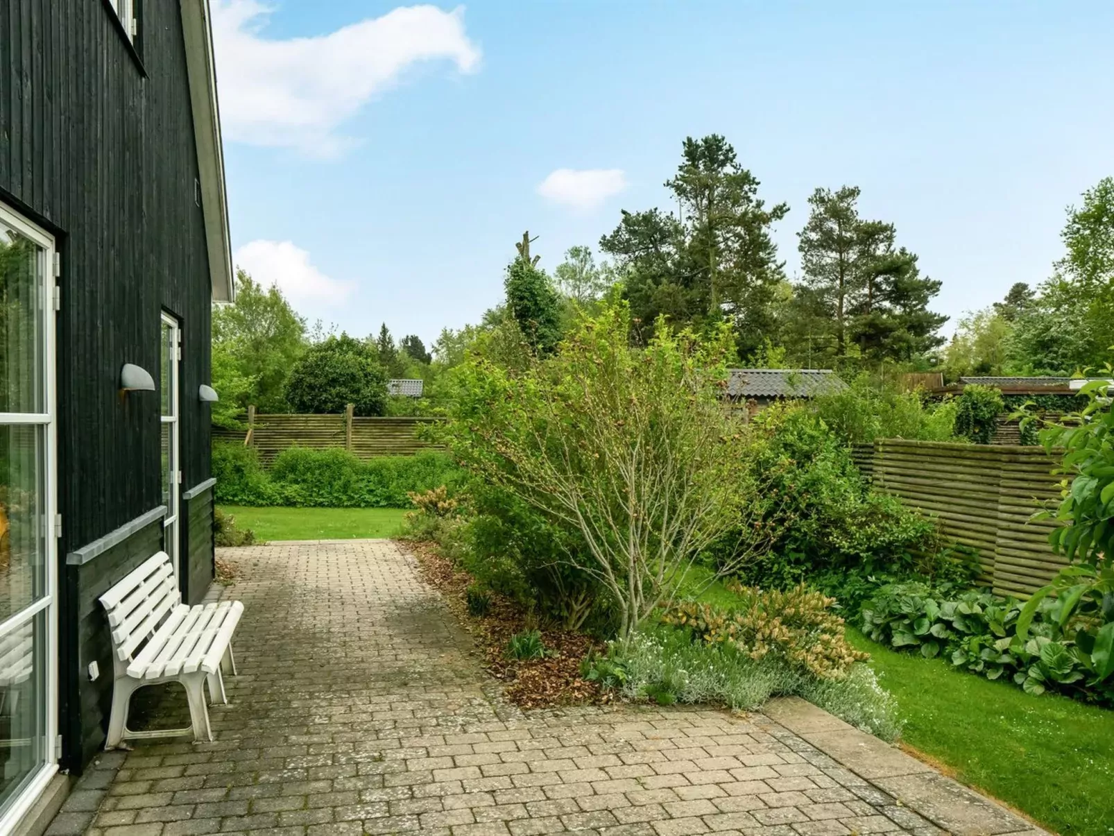 "Gullan" - 75m from the sea-Outside