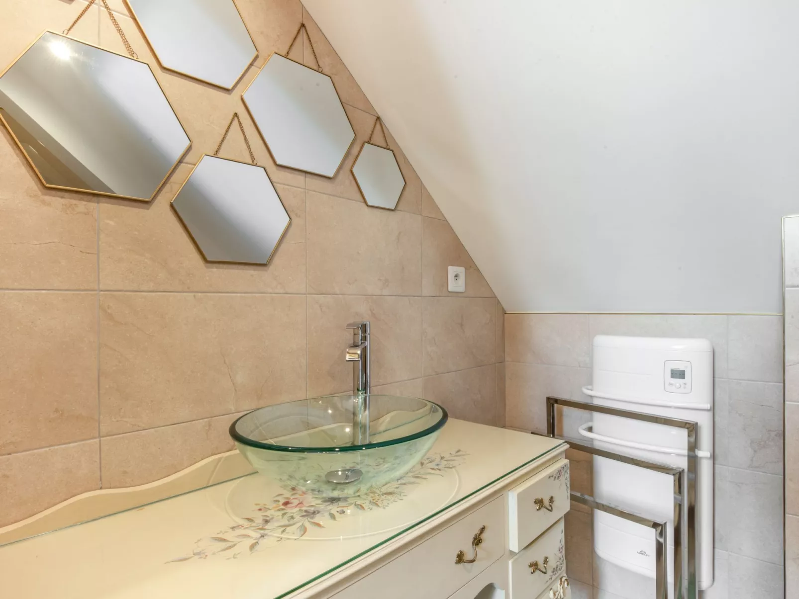 Cottage du Hamel es Clos-Inside