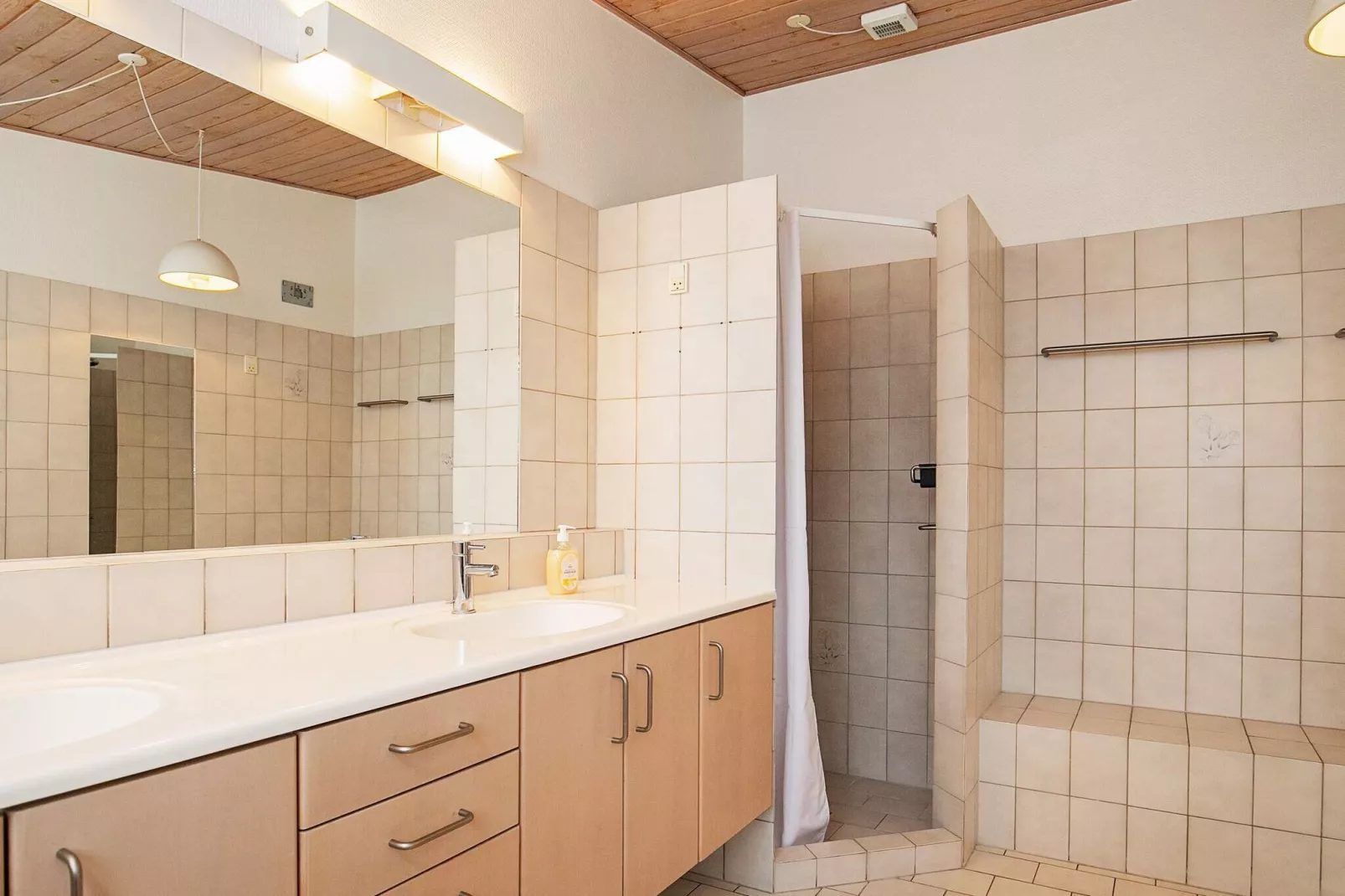 4½ room,2 bathrooms-Indoor
