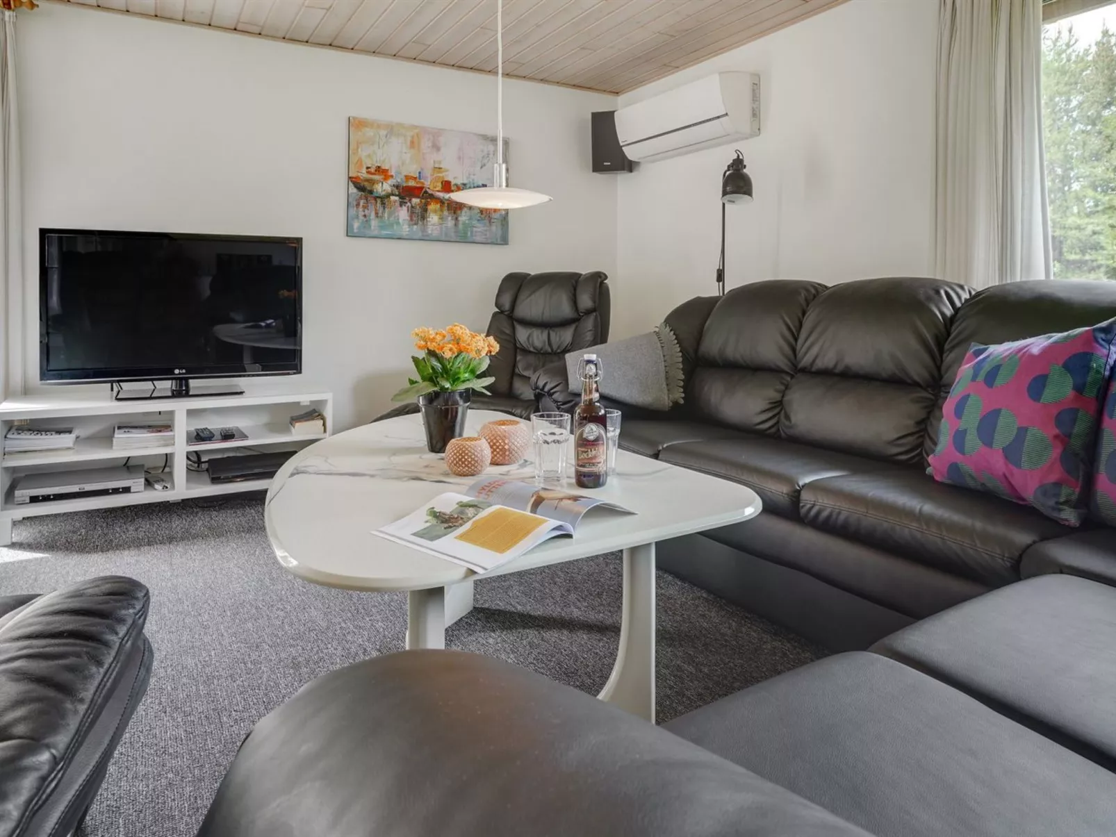 "Maija" - 1.4km from the sea-Inside