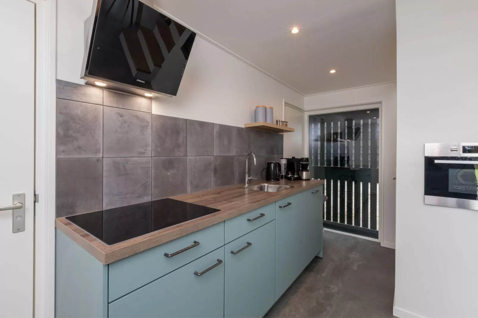 Vakantiehuis Groeneweg 3 'Jikkemien-Kitchen