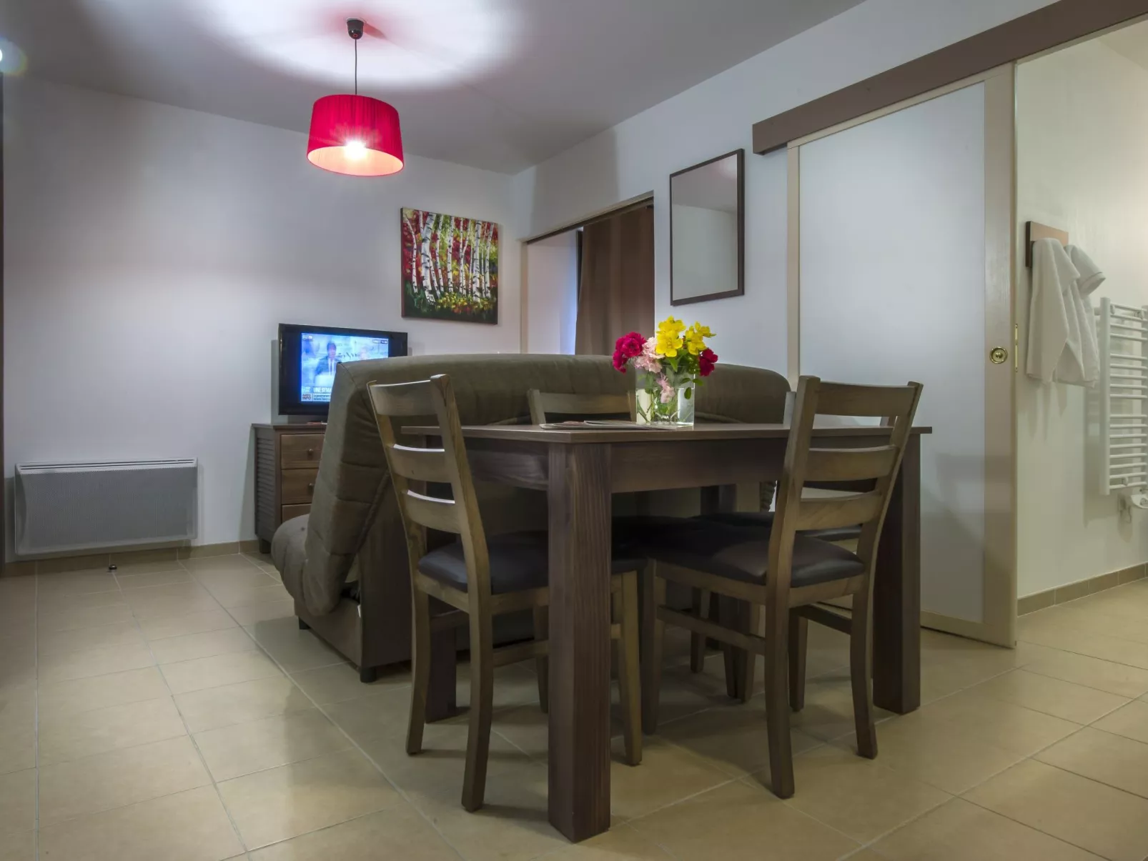 Les Clos du Rocher-Inside
