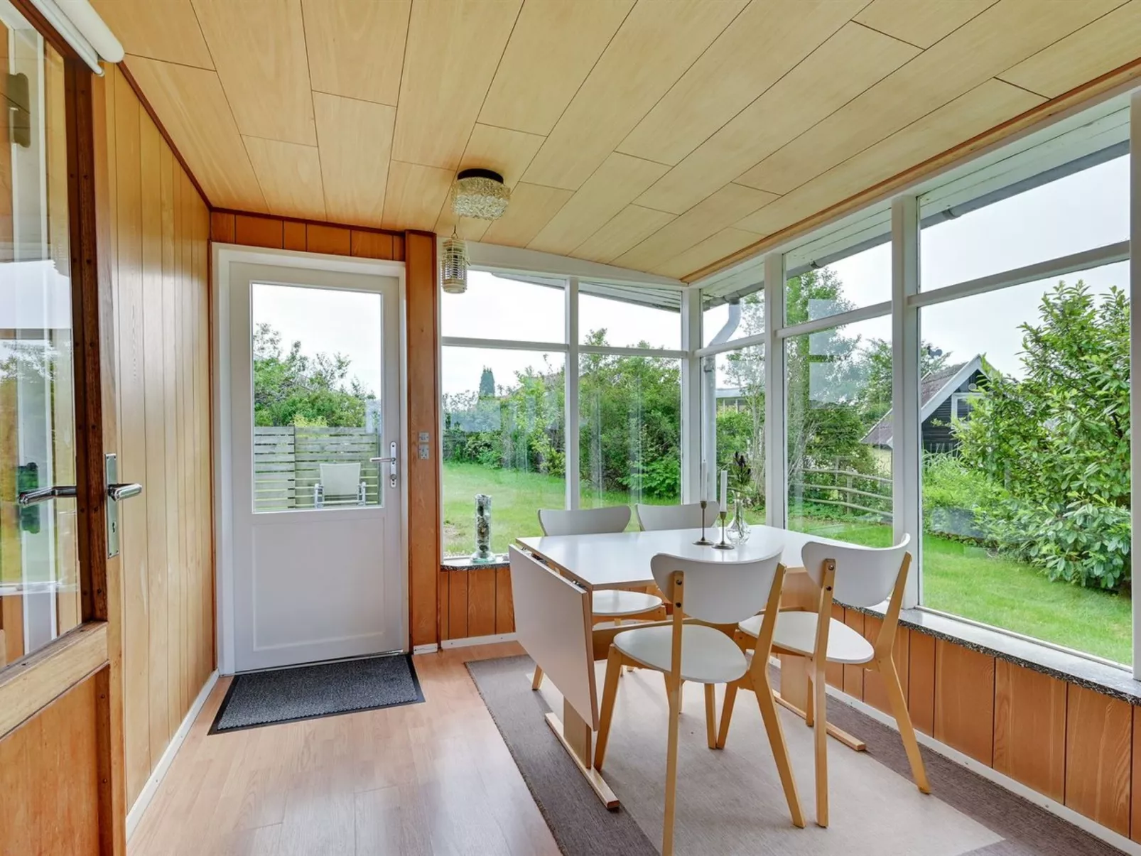 "Holmger" - 500m from the sea-Inside