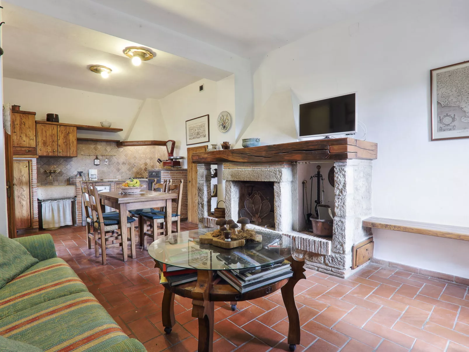 Casale Ulisse-Inside