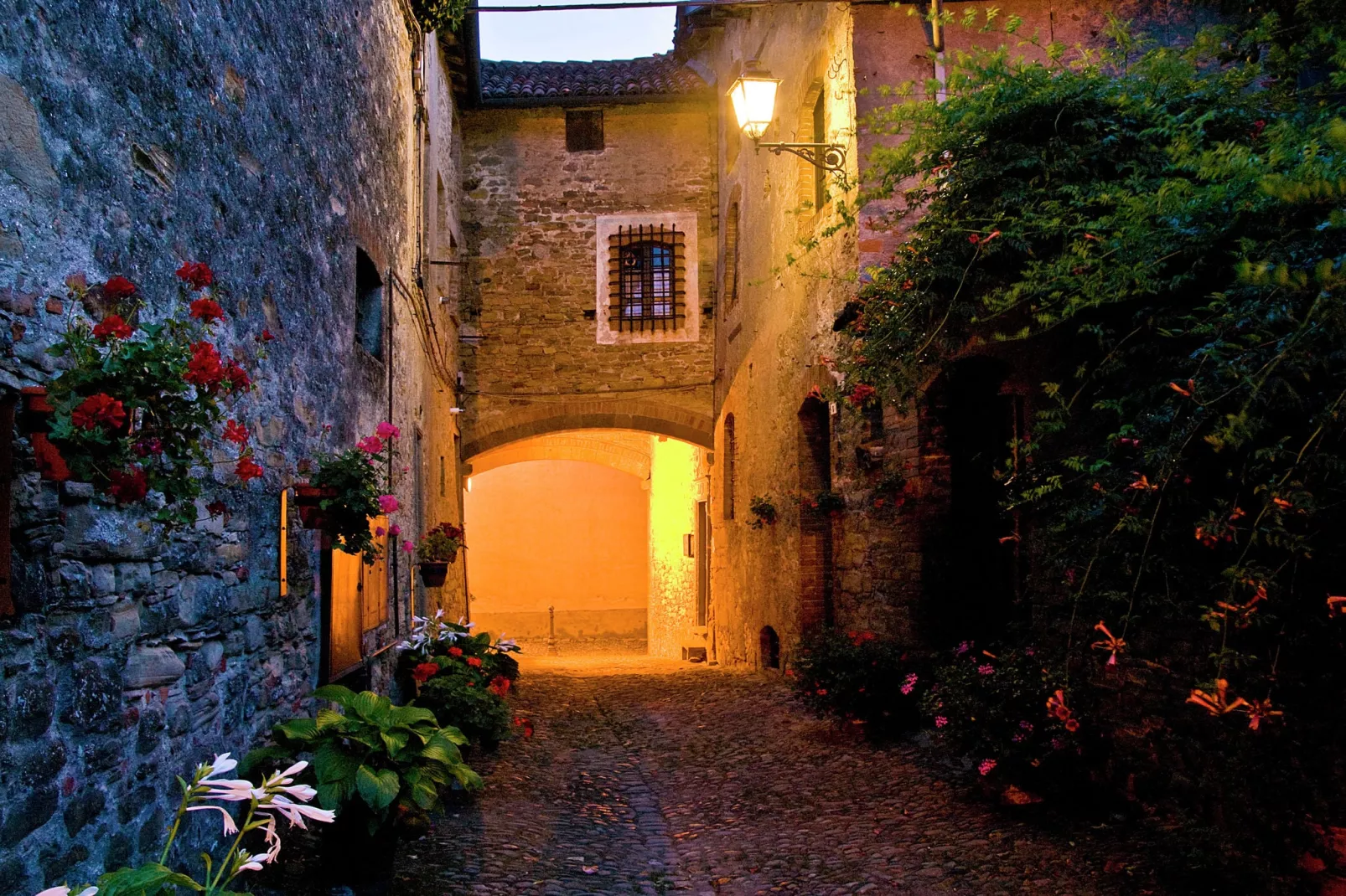 Castagnola-Atmosphere