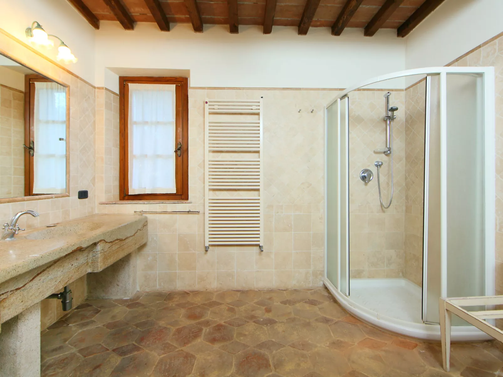 Casale Fonte-Inside