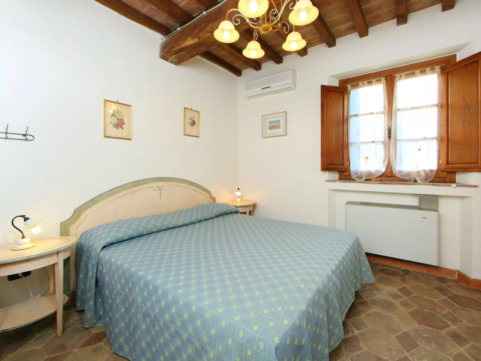 Casale Fonte-Inside