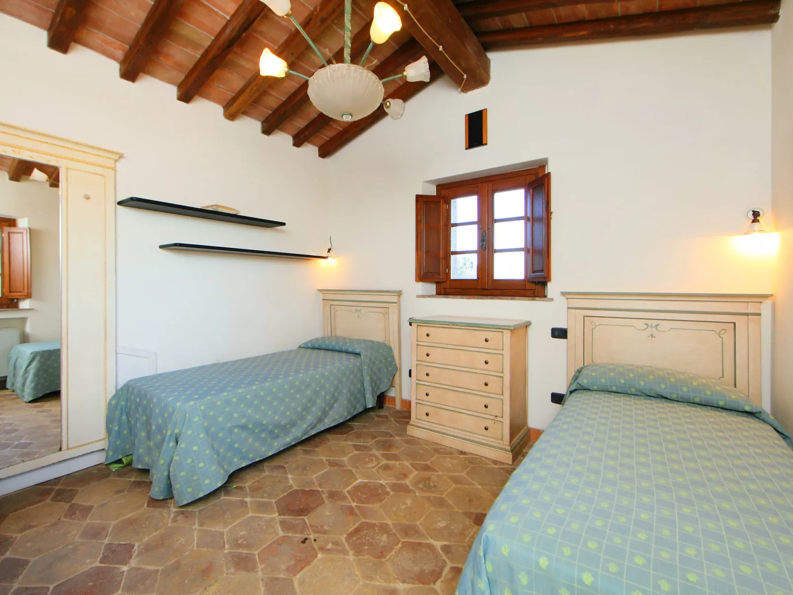 Casale Fonte-Inside