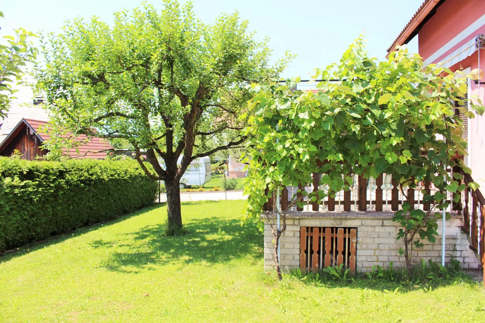 Apartment Bernadette 1 / EG-Gardens summer