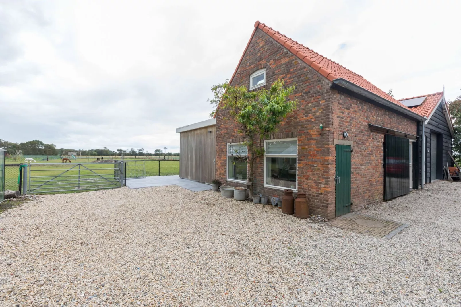 Vakantiehuis Groeneweg 3 'Jikkemien-Exterior summer