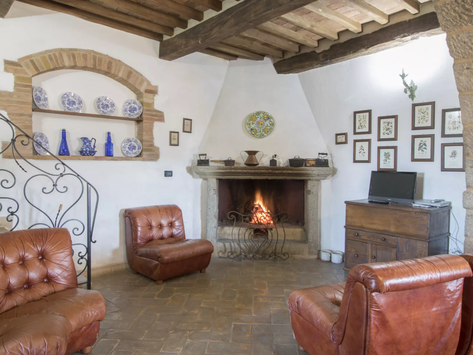 Podere dei Venti-Inside