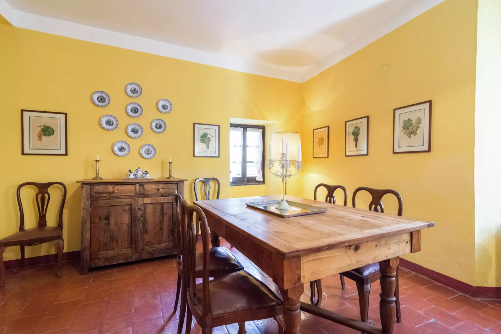 Nobile-Dining room