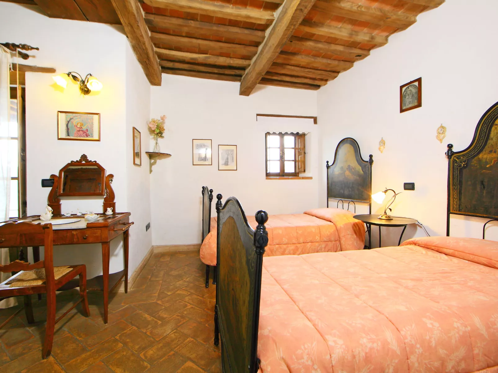 Podere dei Venti-Inside