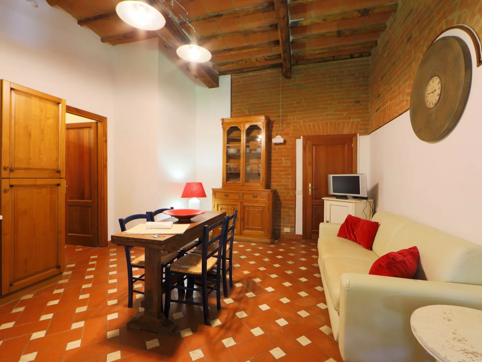 Le Capanne I-Inside