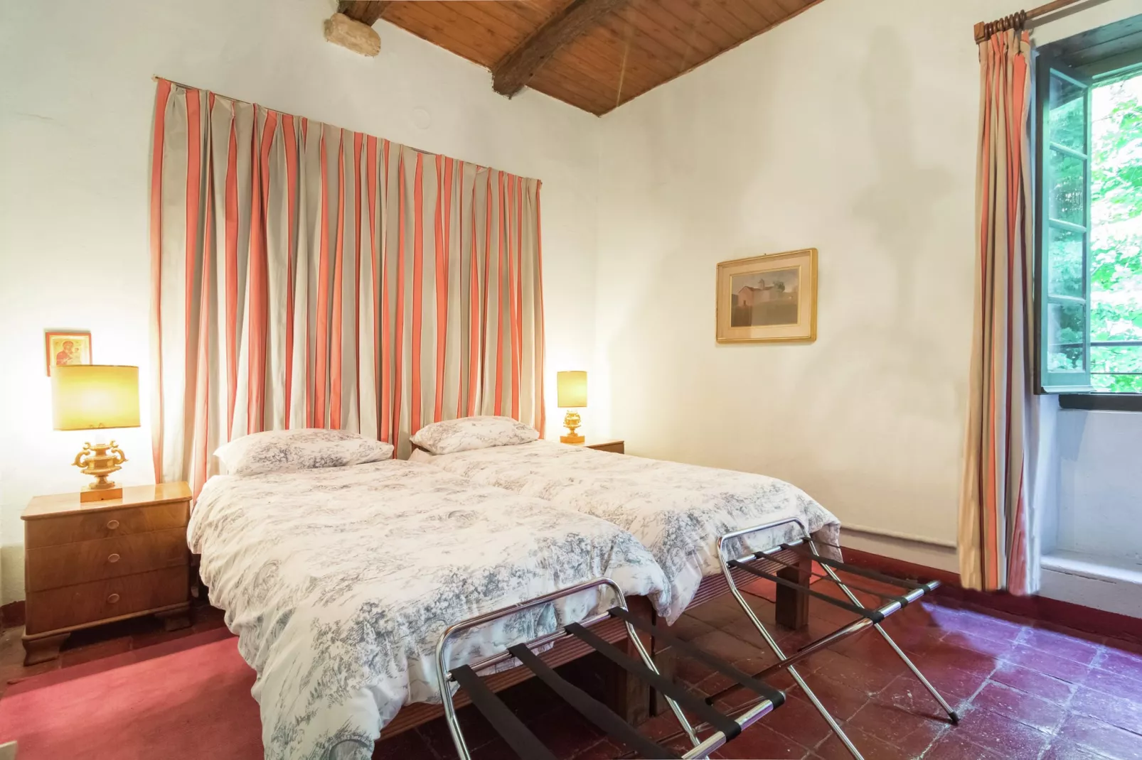 Nobile-Bedroom