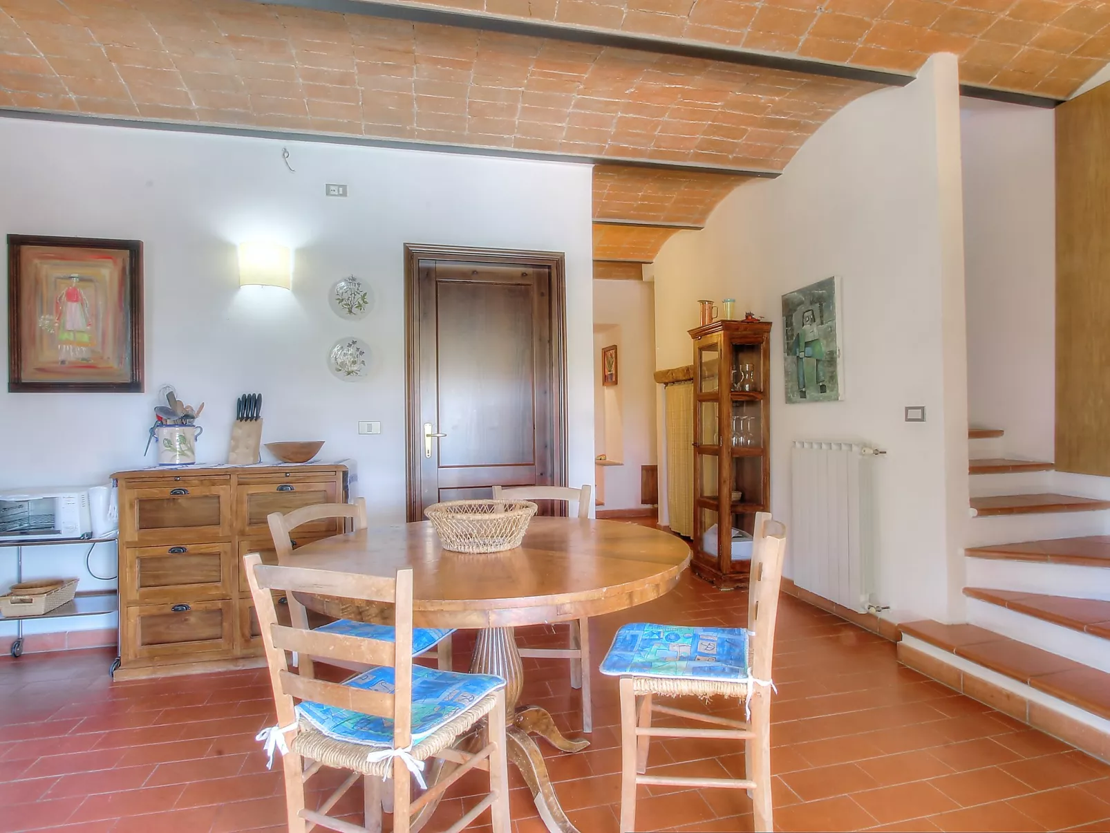 Cipresso-Inside