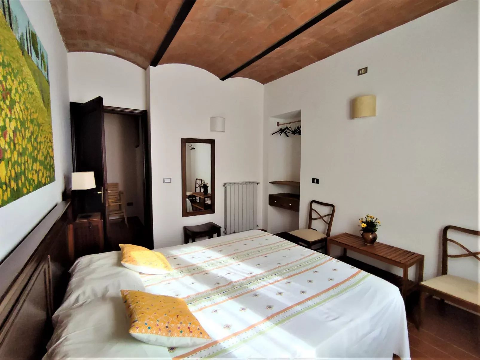 Cipresso-Inside