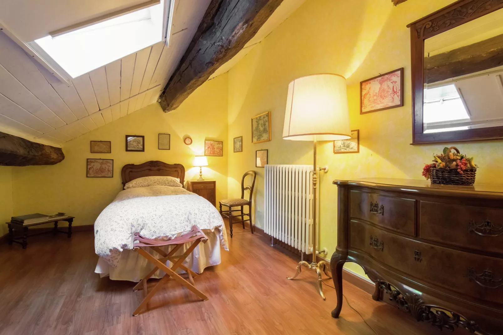 Nobile-Bedroom