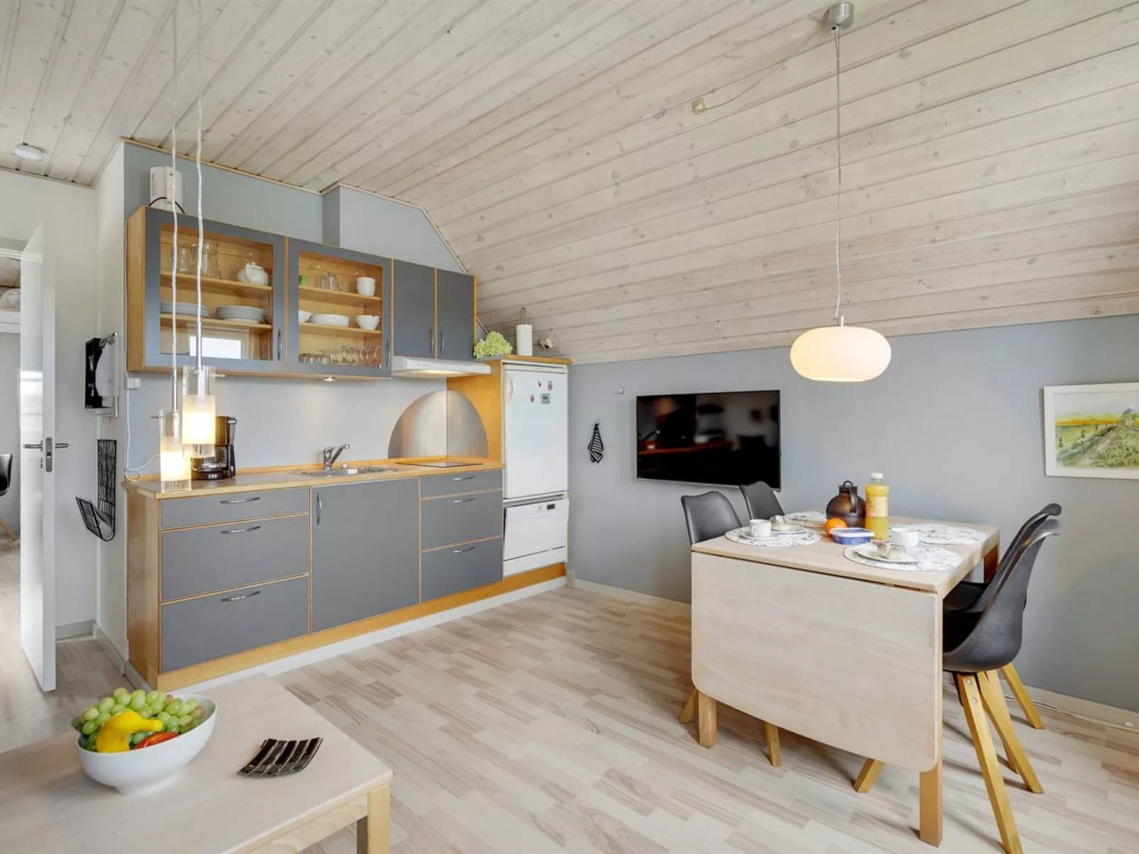 "Reimund" - 2.3km from the sea-Inside