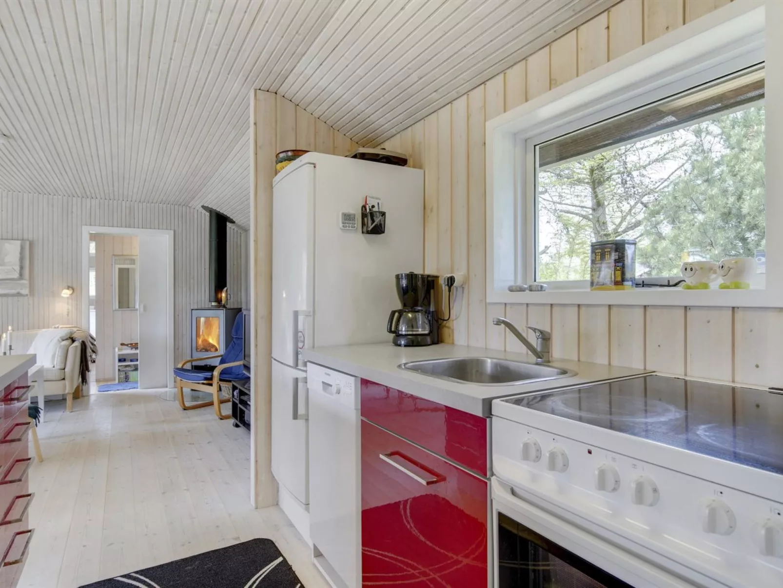 "Delma" - 750m from the sea-Inside