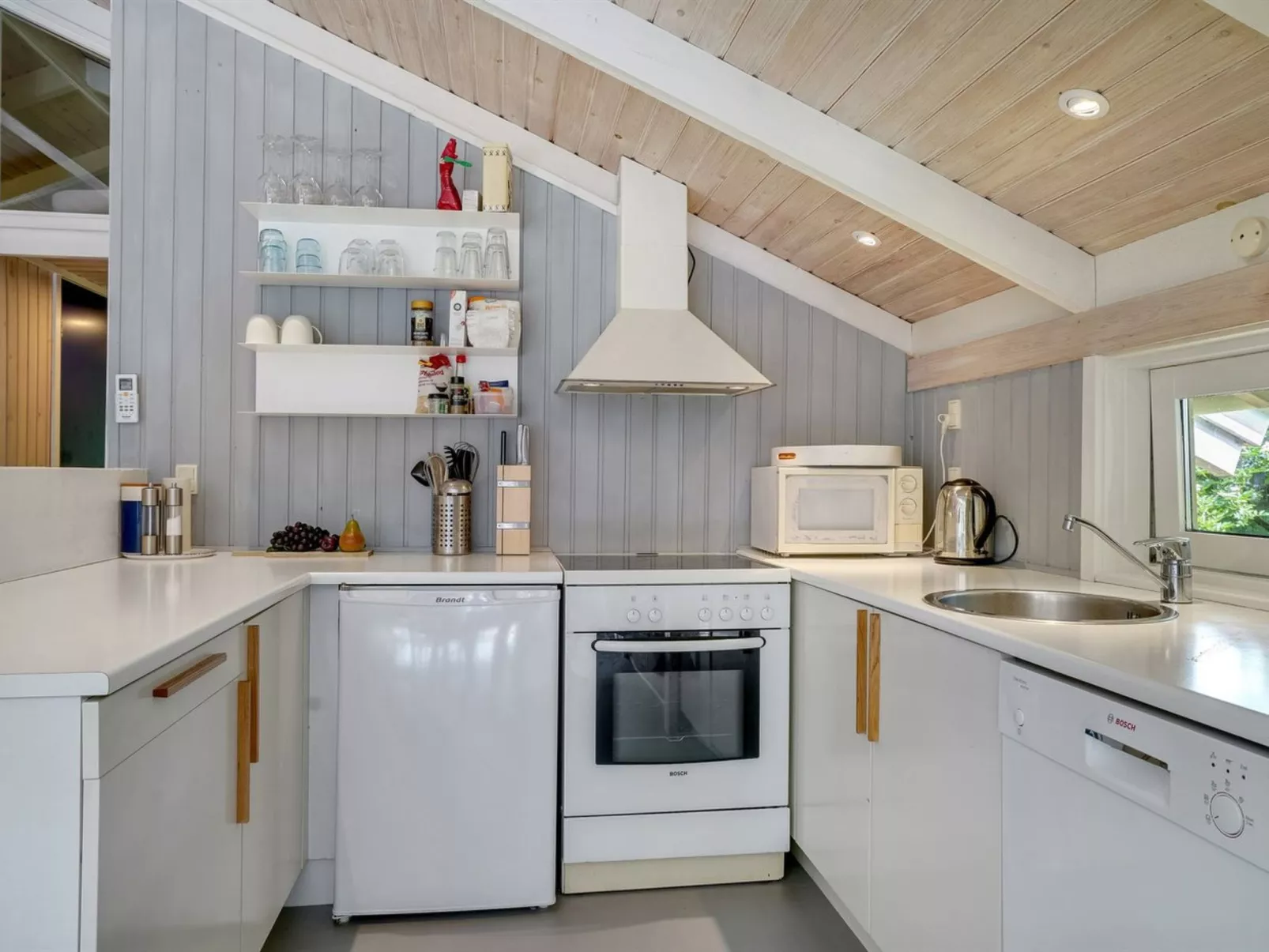 "Lovis" - 600m from the sea-Dedans